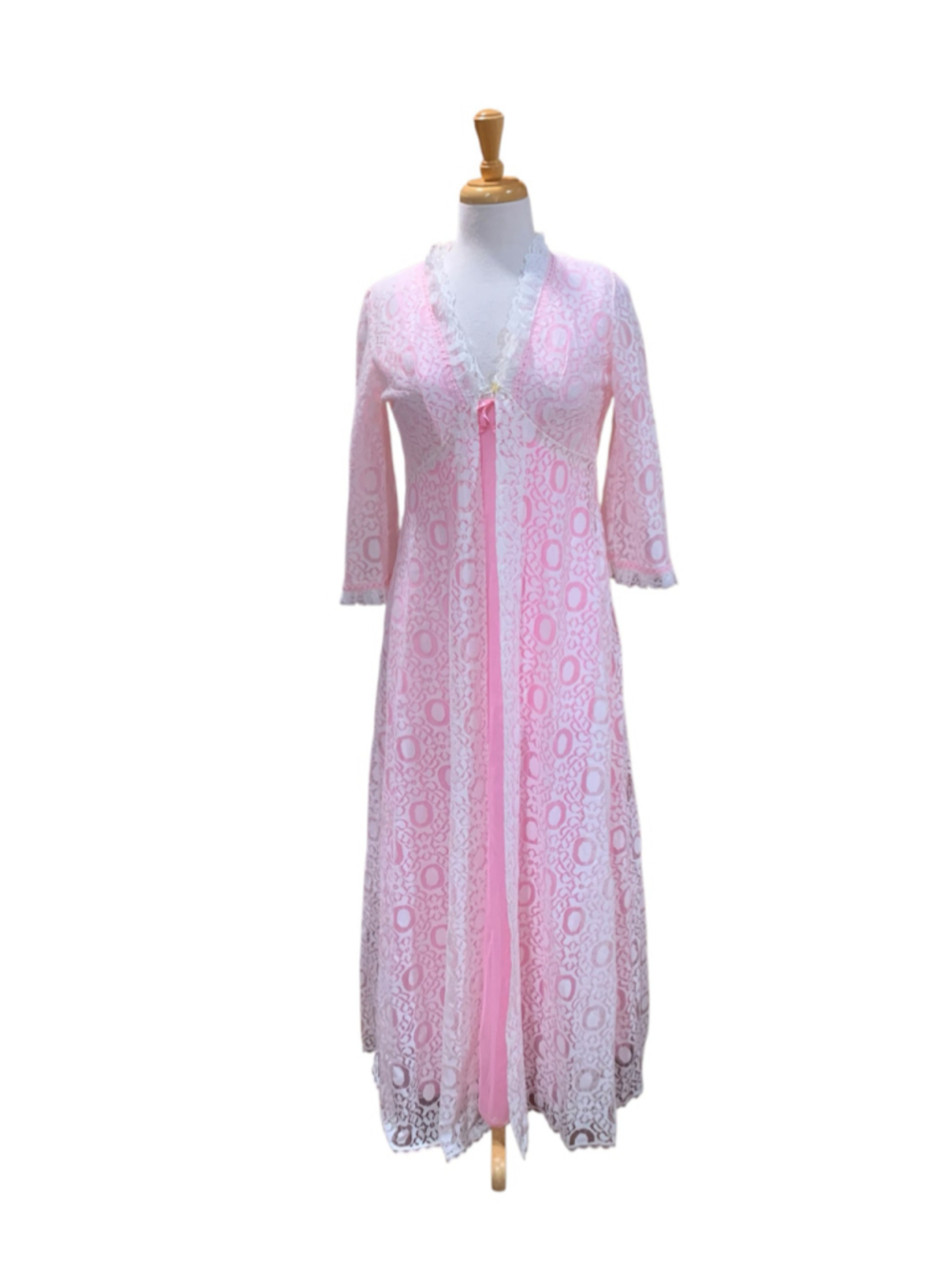 Vtg Women's Dore Lace peignoir and nightie set Pink and White size M